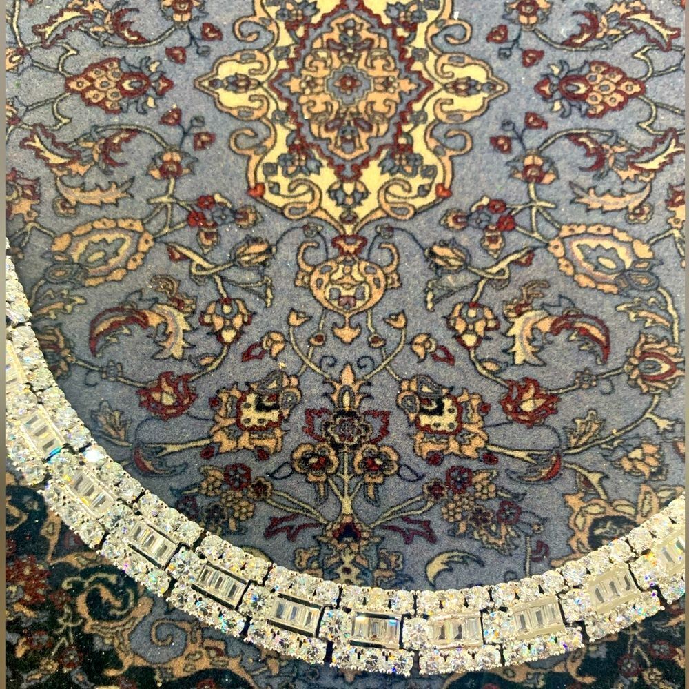 Absolutely breathtaking tennis necklace . Hundreds of baguettes and rounds